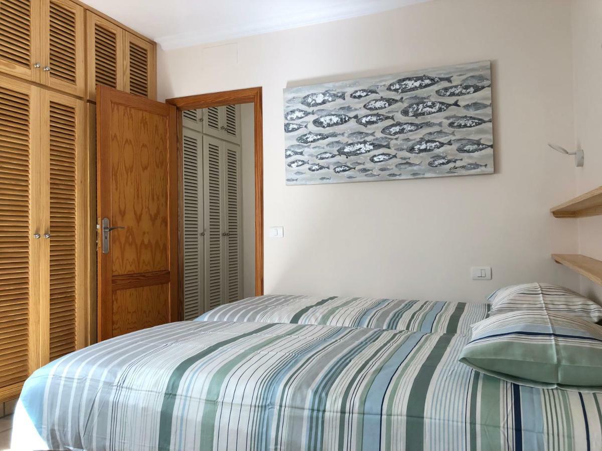 Apartamentos El Faro Puerto De Naos Екстер'єр фото